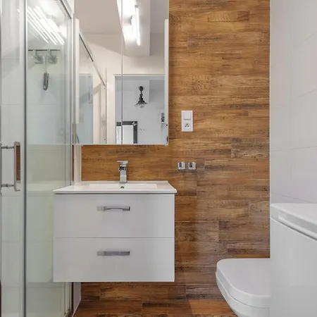 Marynarska, Sun & Snow Daire *