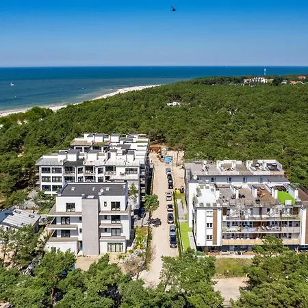 Daire Marynarska, Sun & Snow *